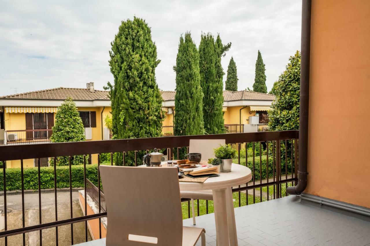Gardappartamenti Sorgente Pool Sirmione Kültér fotó